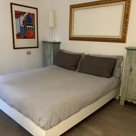 Beautiful Apartment,in A Decentralized Area,close To Attractions Of The Riviera *