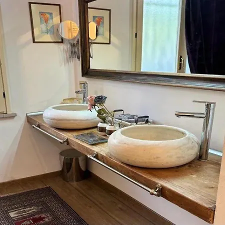 Lejlighed Beautiful Apartment,in A Decentralized Area,close To Attractions Of The Riviera Sant'Andrea in Casale