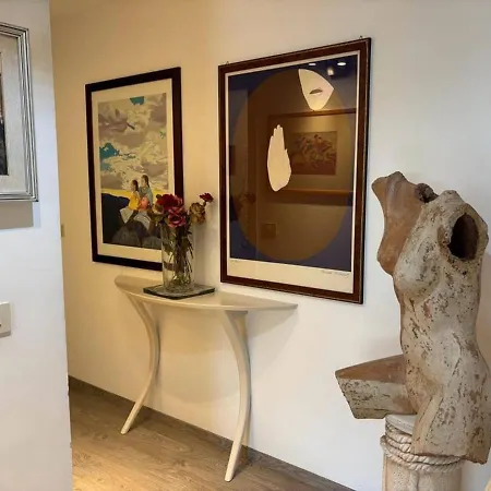 Beautiful Apartment,in A Decentralized Area,close To Attractions Of The Riviera Lejlighed